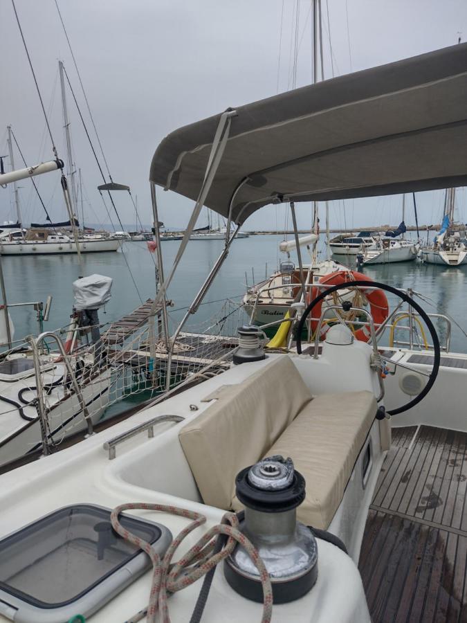 Private Room On Sailing Yacht 'Victoire' Marzamemi Kültér fotó