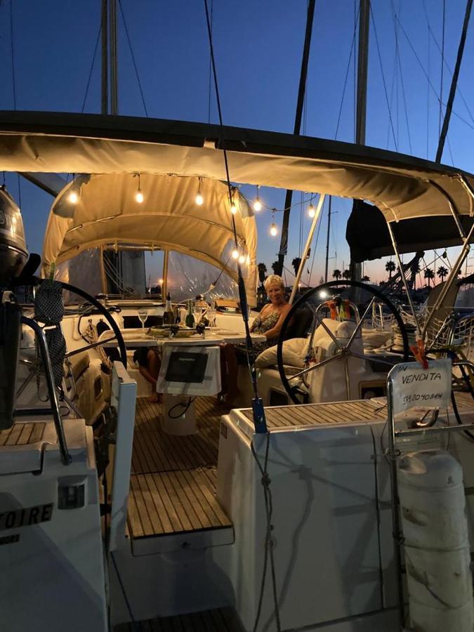 Private Room On Sailing Yacht 'Victoire' Marzamemi Kültér fotó